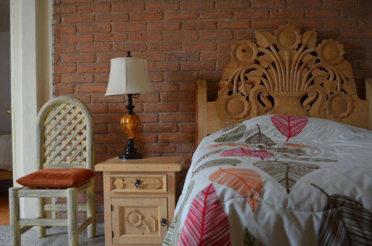 Hotel Tolotzin Toluca Kültér fotó